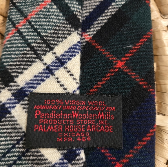 Vintage Pendleton Virgin Wool Plaid Tartan Neck Tie - Picture 4 of 5